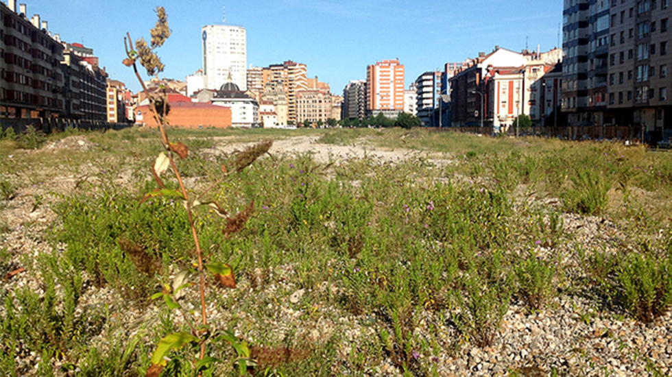 Gijón contará con un proyecto global del plan de vías y el metrotrén