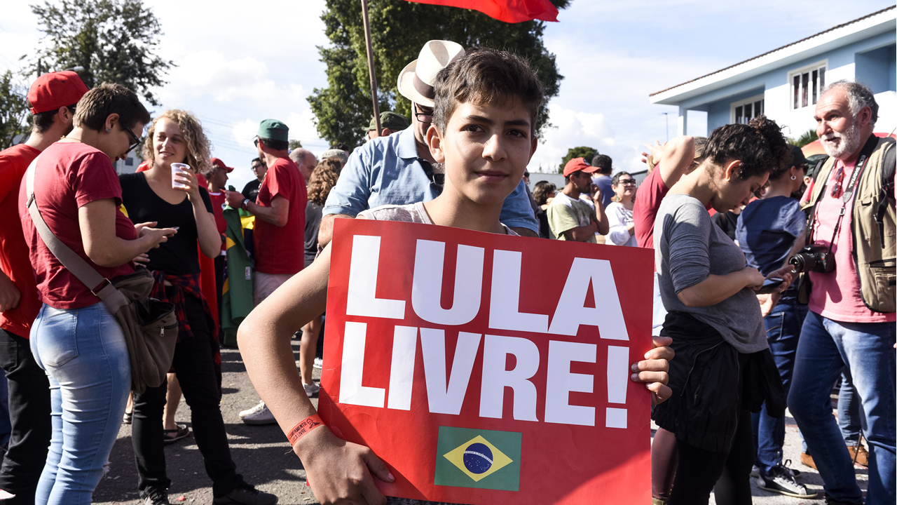 Batalla Judicial En Brasil Para Evitar La Puesta En Libertad De Lula Da