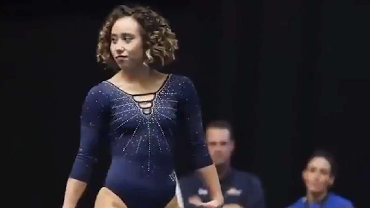 Katelyn Ohashi Debuta Como Profesional Con Otro Ejercicio Perfecto Y