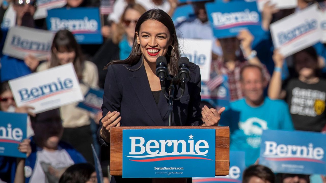 La Congresista Estadounidense Alexandria Ocasio Cortez Pide Dejar De Dar Refugio En Ee Uu A